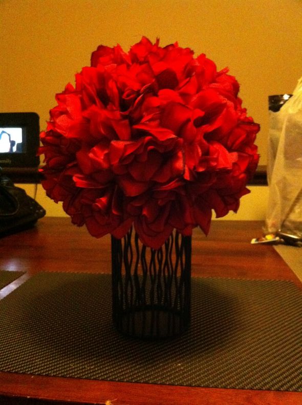 Red pomander centerpiece for my damask wedding theme