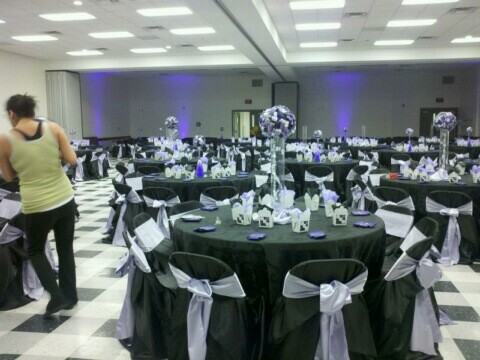 wedding centerpieces ribbon black purple white silver diy 5