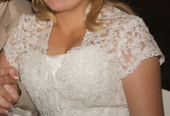 Alencon Lace Bolero $80.00 So Beautiful! : wedding white dress bolero lace alencon vintage modern cover 0067