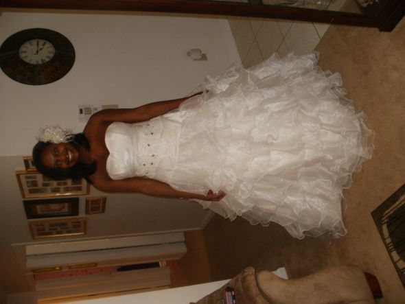 Brand New 10/12 Wedding Dress! Beautiful!!! :  wedding white wedding dress ivory ceremony dress 12 For Sale!!!! :  Wedding Ivory P3200529   Brand New 10/12 Wedding Dress! Beautiful!!! :  wedding 12 For Sale!!!! :  Wedding Ivory P3200529  Brand New 10/12 Wedding Dress! Beautiful!!! :  wedding whiteivory wedding dress white ivory dress 12 For Sale!!!! :  Wedding Ivory P3200529 Beautiful Bridal Gown size 10/12 for Sale!!!! :  wedding ivory P3200529   