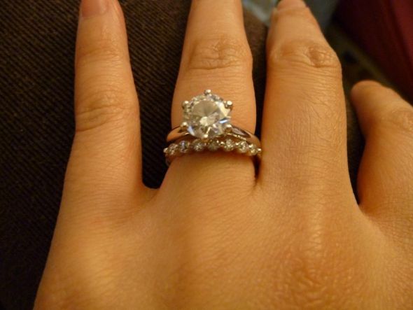 [Poll] Is it okay to have space between E-ring and wedding band? :  wedding engagement ring wedding band space Picture 004