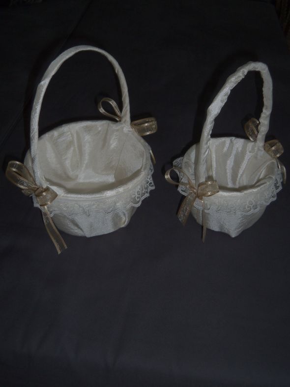 show off your completed DIY projects! :  wedding Flowergirl Baskets