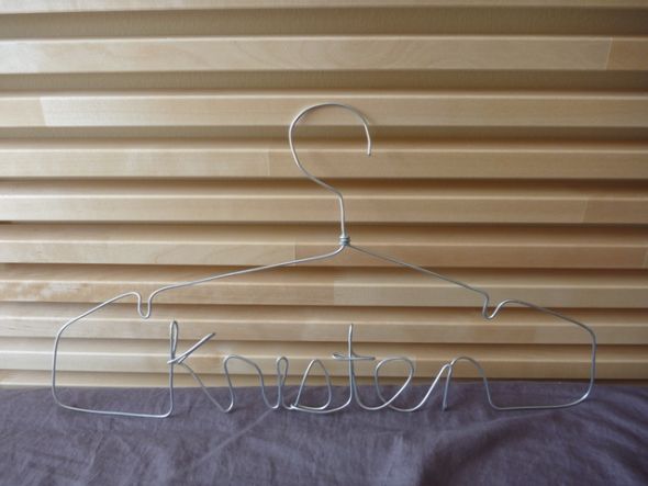 DIY HANGERS :  wedding diy hangers bridesmaids P1050356