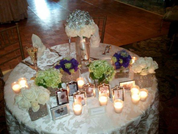 congrats Oct 1  bees!  Post your pics! :  wedding 317647 10150369609477249 825672248 8477150 437700922 N