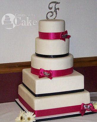 Show Me Your Wedding Cakes Need Inspiration please wedding wedding