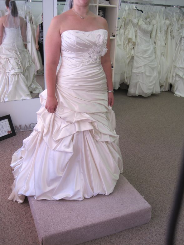 Post the first dress you ever tried, the runner up dress, and THE dress! : wedding dress d1170 essence of australia IMG 2170
