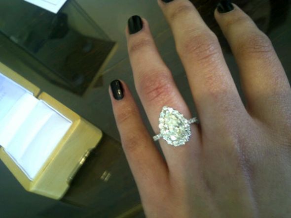Show me your 2ct and over rings! :  wedding diamond moissanite big carat 2 carat 3 carat simulant IMG 20110330 00107