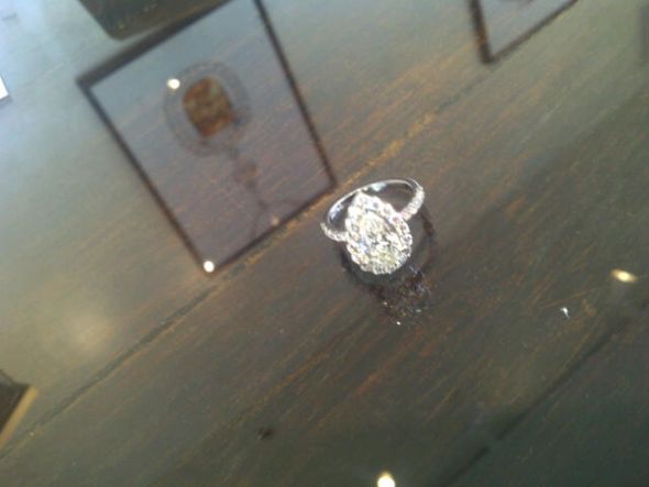 Show me your 2ct and over rings! :  wedding diamond moissanite big carat 2 carat 3 carat simulant IMG 20110330 00111