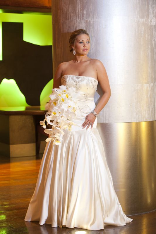 Breathtaking Couture Wedding Dress For sale