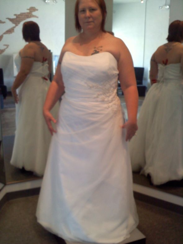Here's my journey of dresses! Share yours! (Pic heavy) : wedding dress journey pic pics heavy plus size 1 weight loss curvy full figured 1 STRUTsweetheartstrapless1