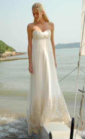 light flowy wedding dress for beach