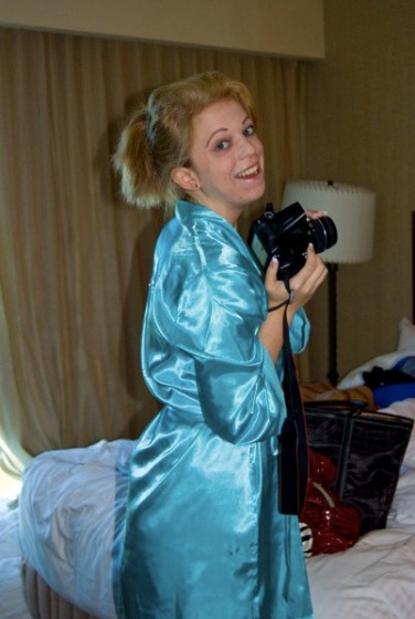 Alright already! You convinved me. My first RECAP. (Pics!) Getting Ready. :  wedding GR4