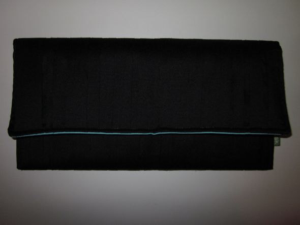 Show me your wedding clutches! :  wedding clutch bags wedding day gifts bridesmaids bridal IMG 0362