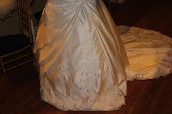 Anyone bought dress from buyer100.com? :  wedding knockoffs copies dress Wedding 330