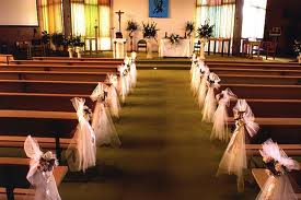 Are pew decorations really necessary? :  wedding IMG 2598
