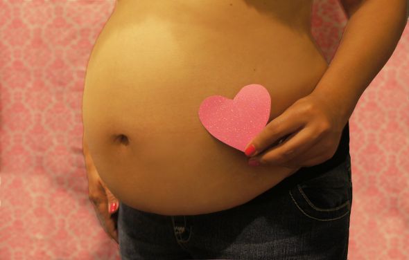 Which Baby Bump Pic for Baby Shower Display?? Please help me decide! : ) :  wedding Internet