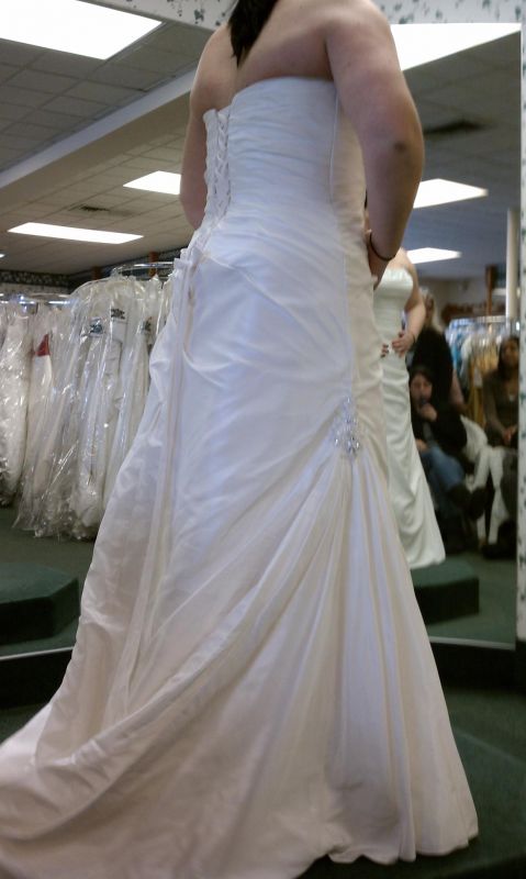Should I add black beading?? : wedding alfred angelo dress black beading black beading 100MEDIA95IMAG0127