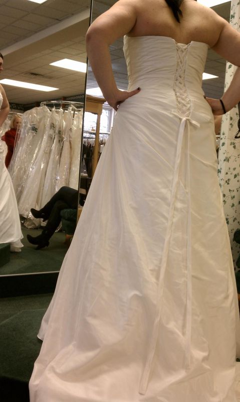 Should I add black beading?? : wedding alfred angelo dress black beading black beading 100MEDIA95IMAG0144