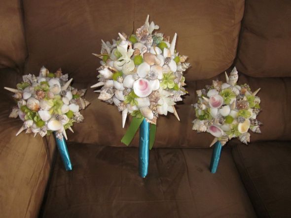 My 3 DIY Seashell Bouquets