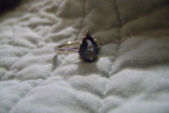 Diamond alternatives? : wedding diamonds moissanite sapphire topaz engagement ring stone gem Ring1