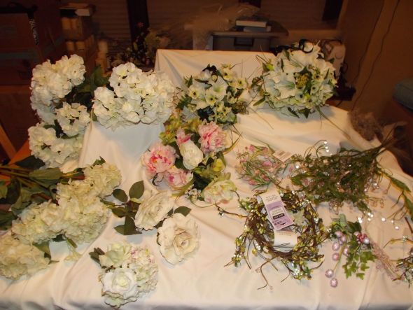 Leftover flowers! :  wedding green pink ivory flowers 014flower