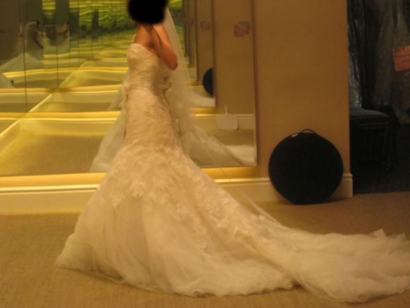 I'm short....like REALLY short! PETITE brides, post your pics! :) :  wedding short petite dress IMG 0050