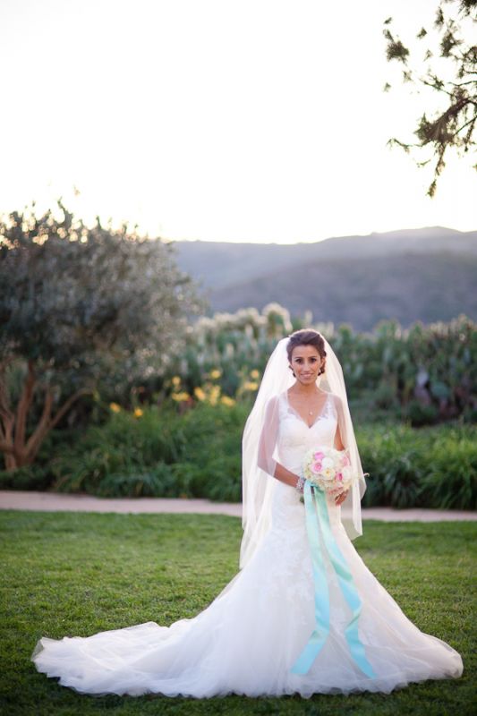 Gallery of the Day :  wedding features RandaJosh080 Bouquet with robin egg blue ribbon :  wedding bouquet flowers dress RandaJosh080