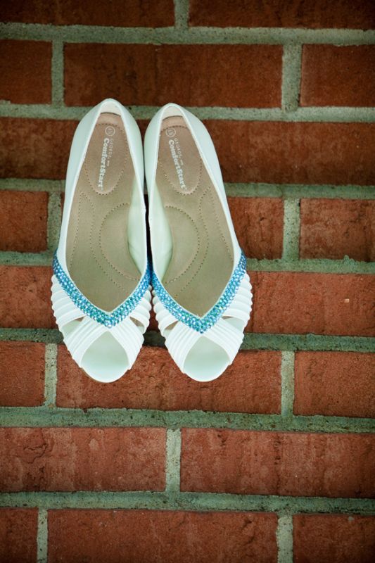 wedding bling rhinestones shoes bride diy teal Preparation 029 