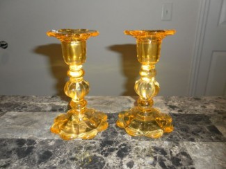 PRE-sale candelabras, centerpieces, etc : wedding alice black white yellow Wedding 003