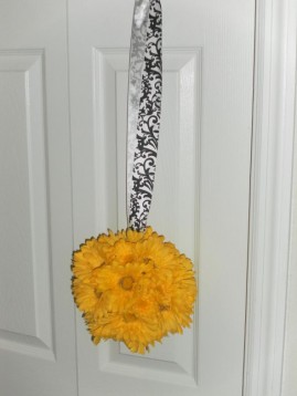 PRE-sale candelabras, centerpieces, etc : wedding alice black white yellow Wedding 169