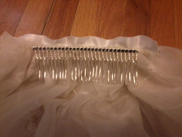 I made my own veil!!  Pics inside... :  wedding veil diy lace Veil Comb Detail