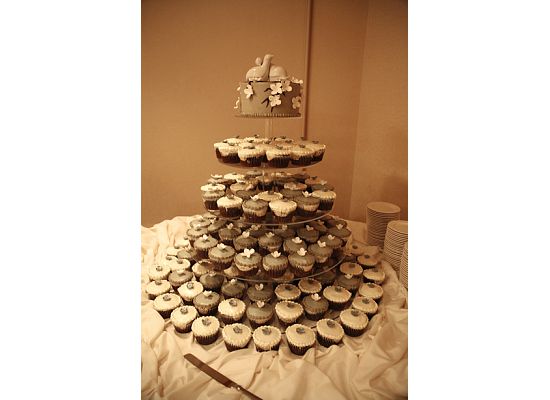 Wedding Cupcakes or Wedding Cake? Did you regret it? : wedding wedding cake cupcakes wedding cupcake tower cake Cuttingcake