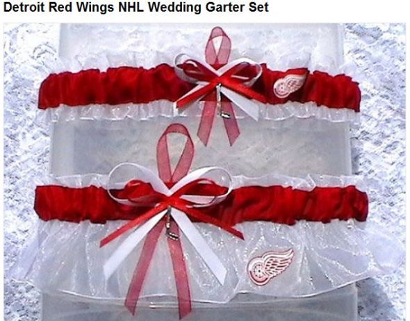 How much did you spend on your garter :  wedding garter Rw