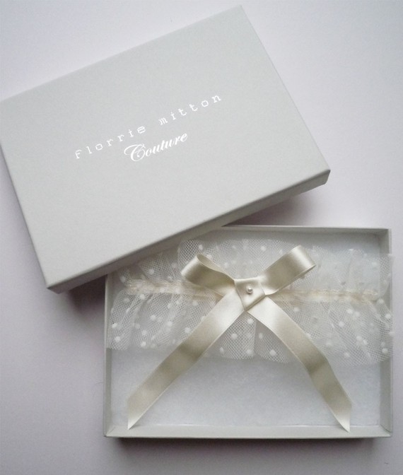 Show me your garters! :  wedding garter something blue la gartier la gartier wedding garter Dots