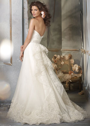 Post the first dress you ever tried, the runner up dress, and THE dress! : wedding dress d1170 essence of australia Jh