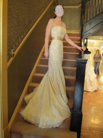 is anyone rocking the straight neckline? :  wedding straight neckline sweetheart alter alterations strapless neck line The Dress2
