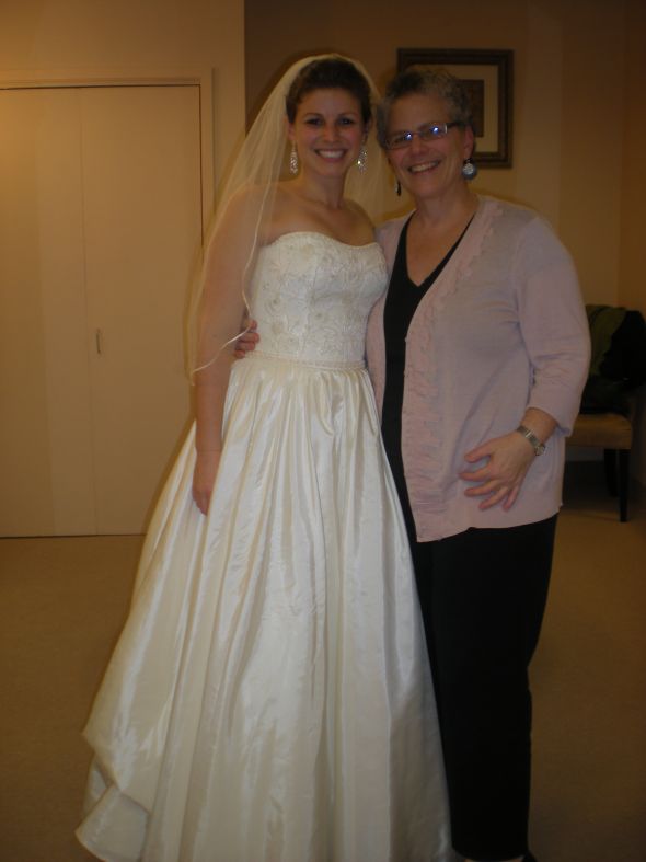 2nd Fitting...What D'Ya Think? SUPER PIC HEAVY!! : wedding DSCN3358