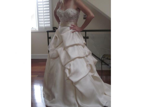 I NEED you help- which dress??? Im soooo torn!!! :  wedding Monique Lhuillier Ball Gown