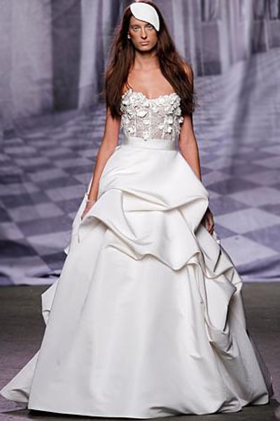 I NEED you help- which dress??? Im soooo torn!!! :  wedding Ml Fall10 Meringue A