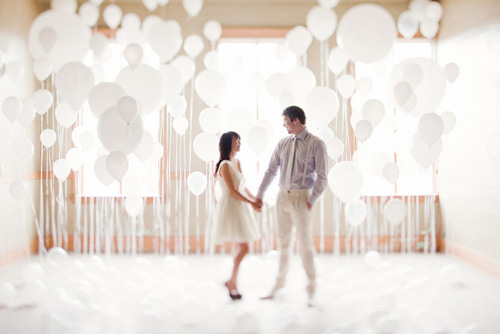 Balloon-filled Engagement Session (lots of photos) : wedding engagment balloons josh joy photos photographs Joyjoshuaengagement480