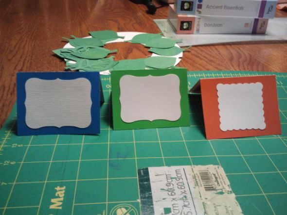 Im getting a cricut.. need ideas! : wedding Escort Cards