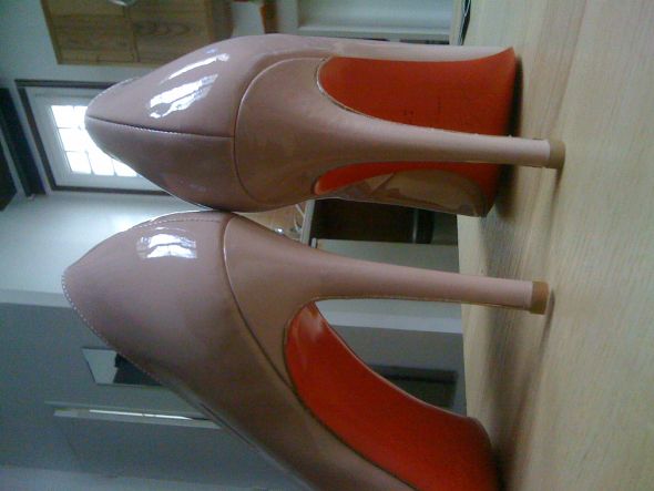 Show me your high-end wedding shoes :  wedding shoes manolo blahnik louboutins kate spade IMG 0424