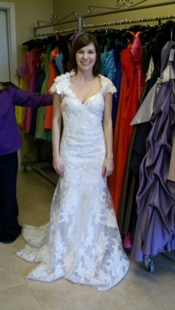 Allure 8764 brides....show me some hair and makeup inspirations!!! : wedding Allure