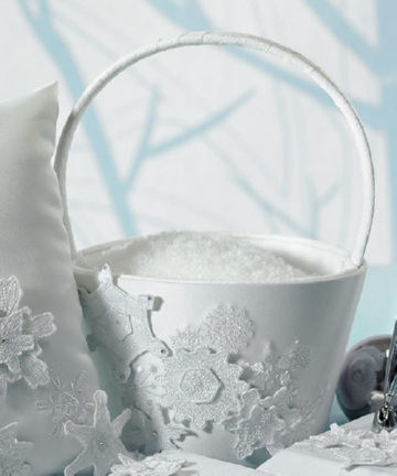 WWYD for a Winter wonderland wedding? Pic heavy! :  wedding winter wonderland Fg Basket