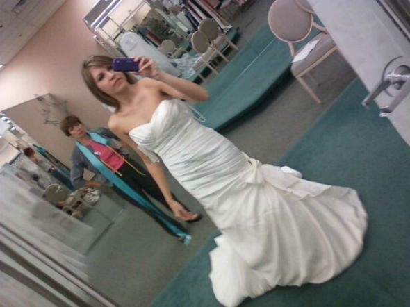 AM I DAMN NEAR CRAZYYYYY???? :  wedding Yay