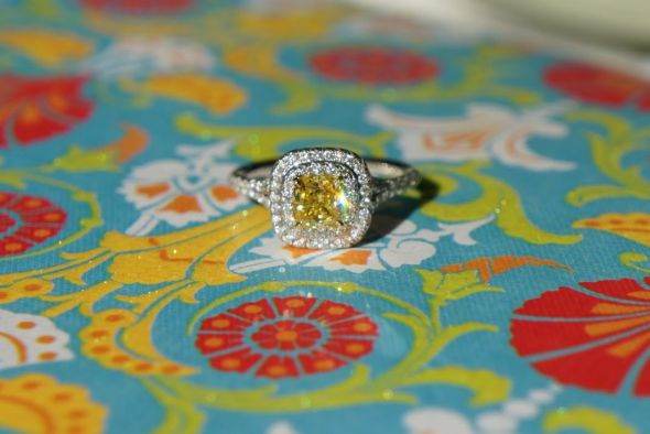 Any girls with yellow stone e-rings? Show me! :  wedding yellow ring sapphire diamond moissanite canary citrine engagement DSC00722