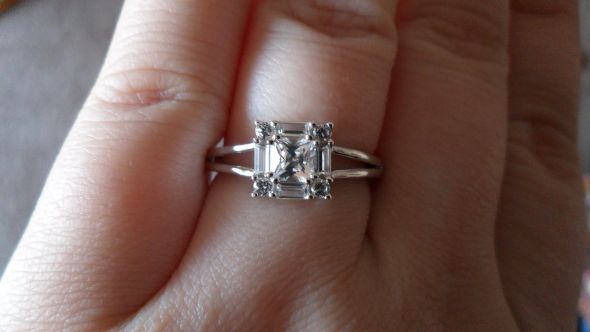 White Sapphire e-ring :  wedding white sapphire diamond alternative SAM 03581