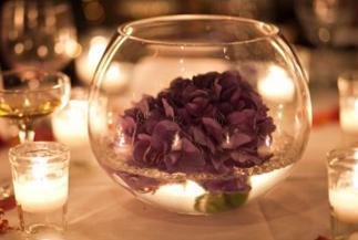 Centerpiece pictures needed for purple wedding!! :  wedding picture purple wedding Single20Stem20Centerpiece