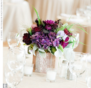 Centerpiece pictures needed for purple wedding!! :  wedding picture purple wedding Large ImageCA5BZTCE