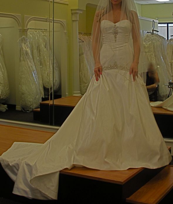 dresses for petite brides, show me yours! :  wedding petite brides dresses petite dresses DSCN5040